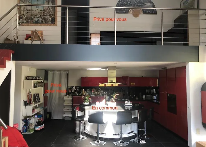 Проживание в семье Etage Independant