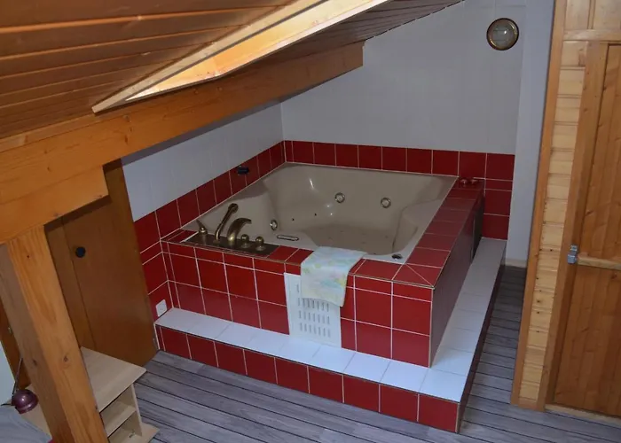 Etage Independant Homestay Grone